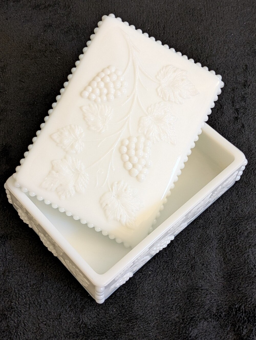 Vintage Westmoreland White Milk Glass Trinket Box with Grapevine Relief